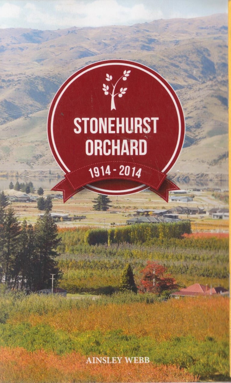 cover image of Stonehurst Orchard 1914-2014, for sale in New Zealand 
